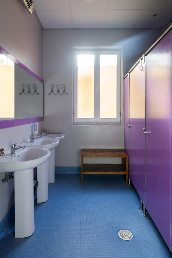 1 Cama en Dormitorio Mixto de 8 personas